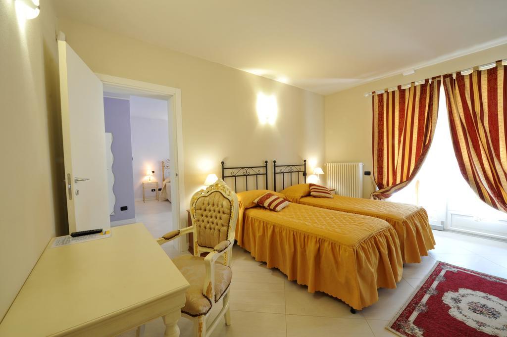 Agriturismo Cascina Varie Castagnito Exterior photo